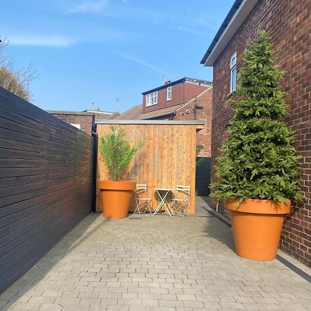 Studio 22 Apartment Harrogate Exterior photo
